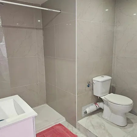 Otel Victoria Proche Stade De Rugby Et Centre